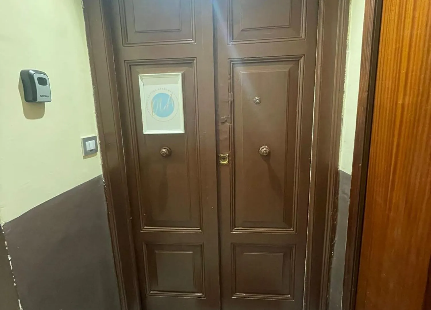 Duomo Luxury Apartament Napoli 0*,  Italia