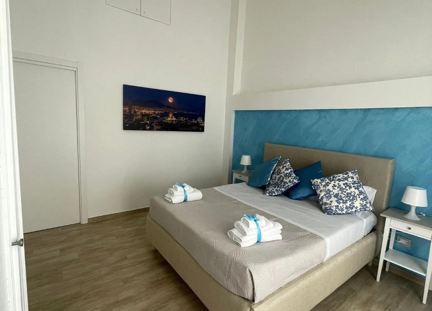 Duomo Luxury Apartament Napoli